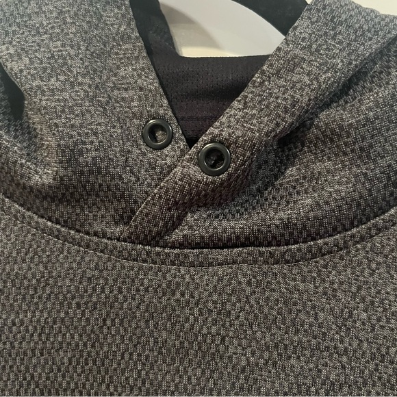 Adidas gray hoodie, men’s size Medium. Very good condition - Picture 4 of 8